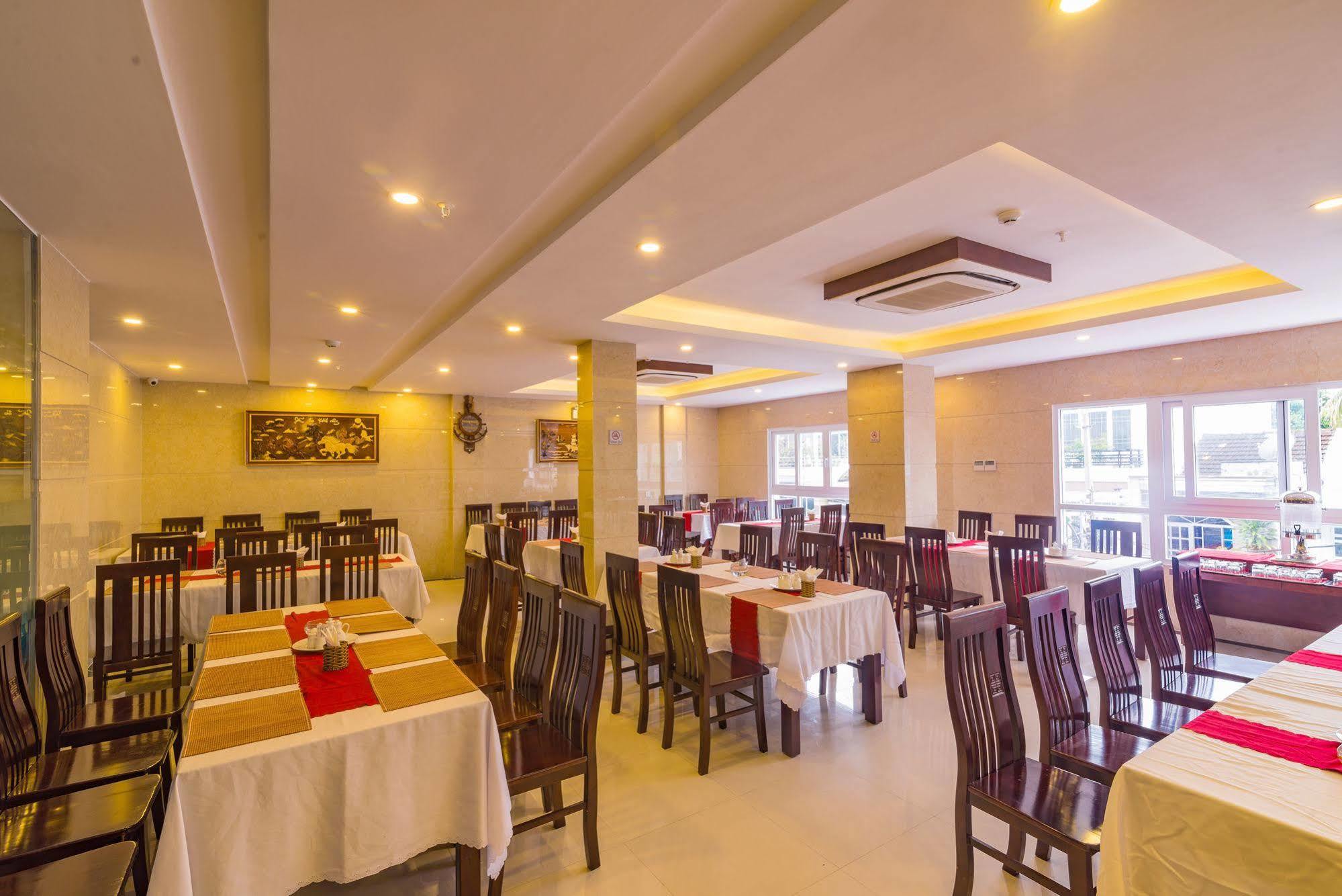 Gem Nha Trang Hotel Exterior foto