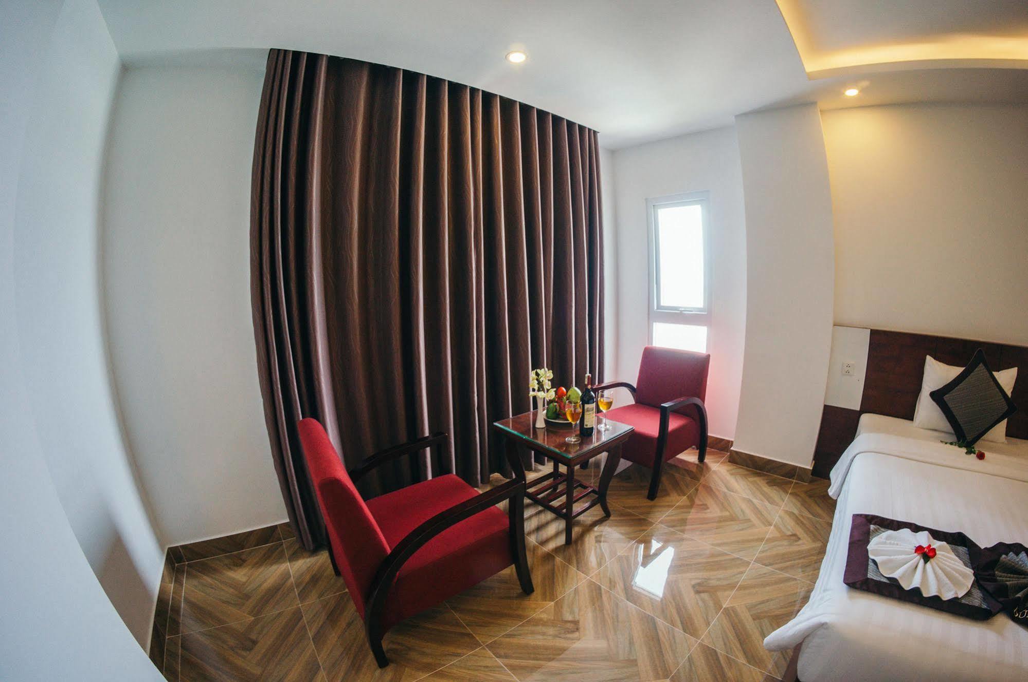 Gem Nha Trang Hotel Exterior foto