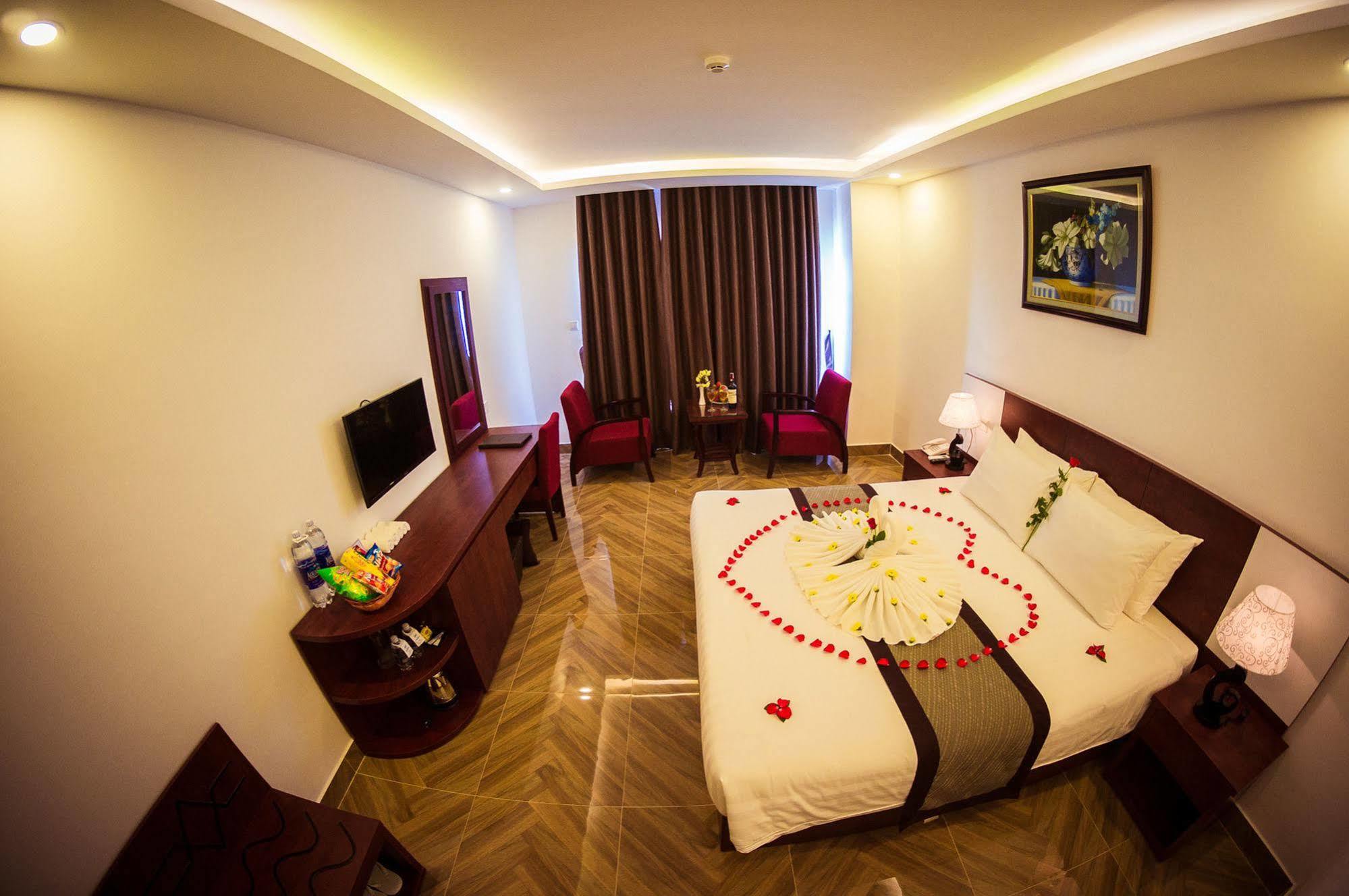 Gem Nha Trang Hotel Exterior foto